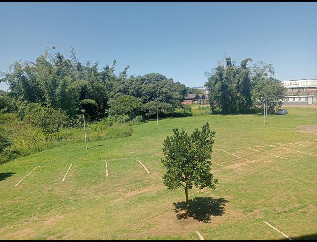 1 BEDROOM FLAT FOR SALE IN TONGAAT CENTRAL